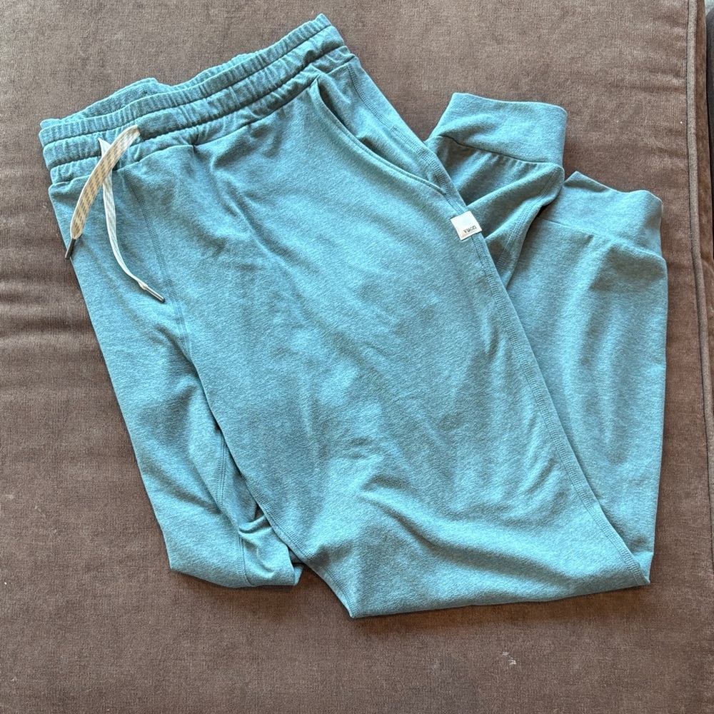 Vuori Performance Joggers